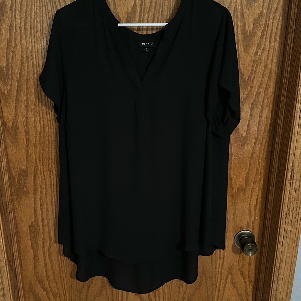 Torrid size 2 Black shortsleeved top